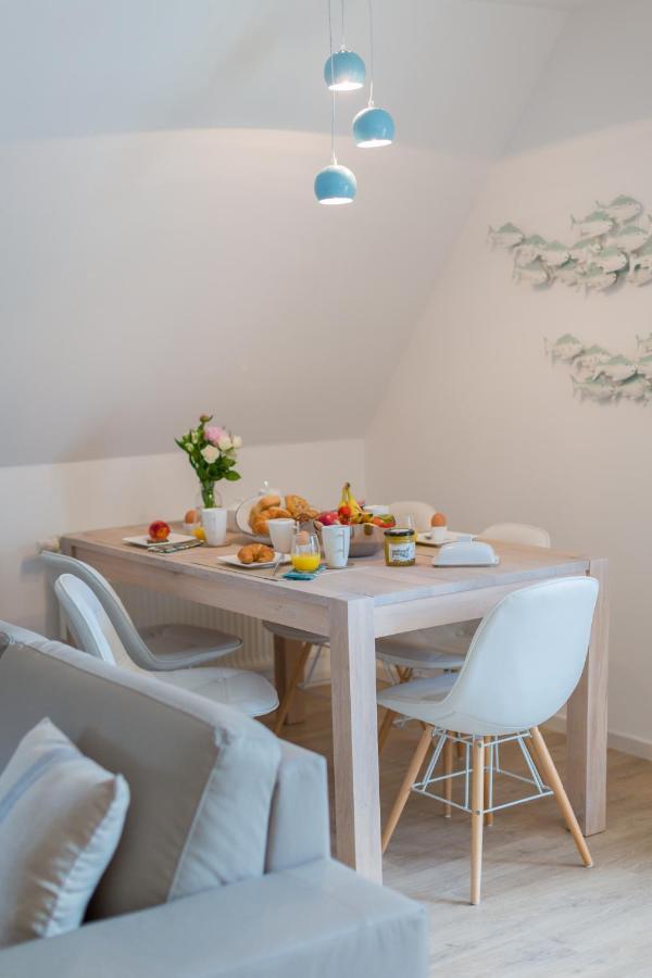 Ferienwohnungen Haus Am Strand Zingst Luaran gambar