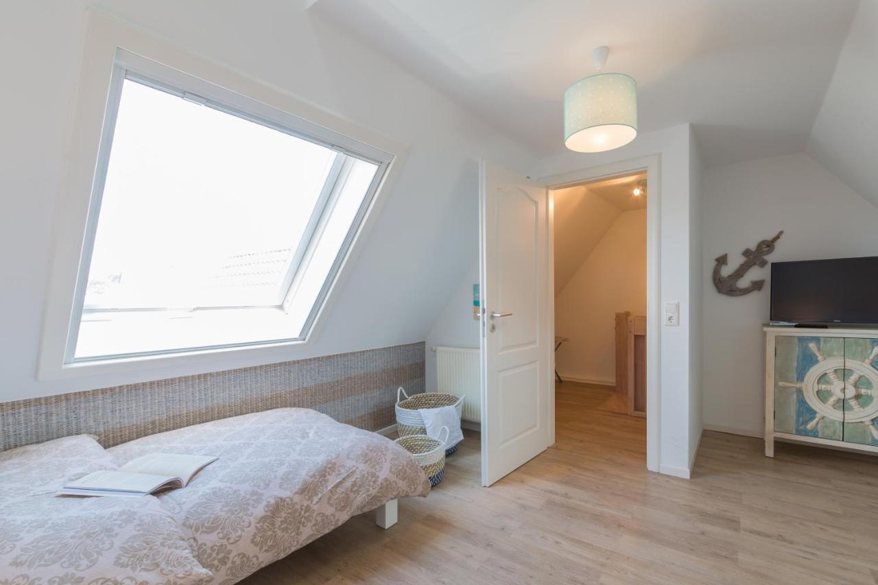 Ferienwohnungen Haus Am Strand Zingst Luaran gambar