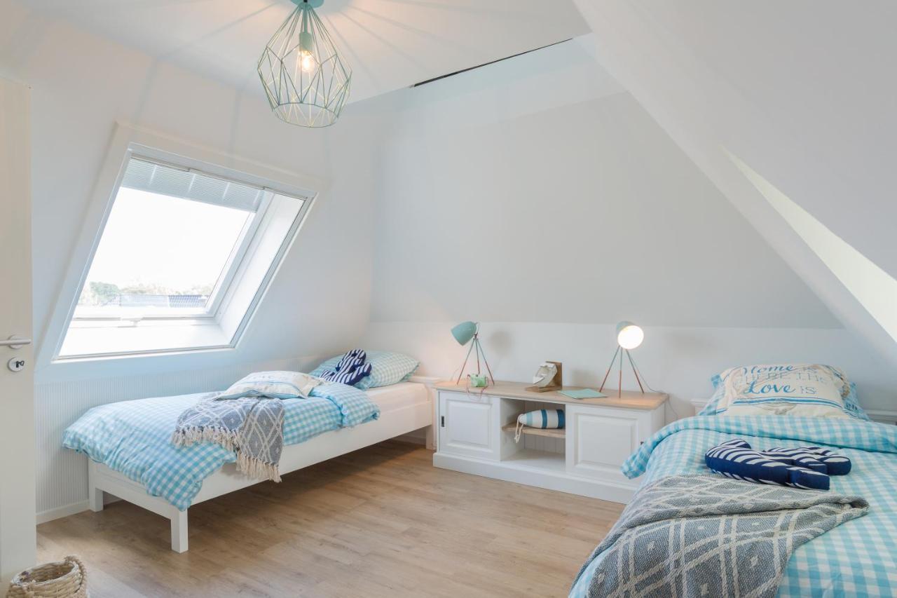 Ferienwohnungen Haus Am Strand Zingst Luaran gambar