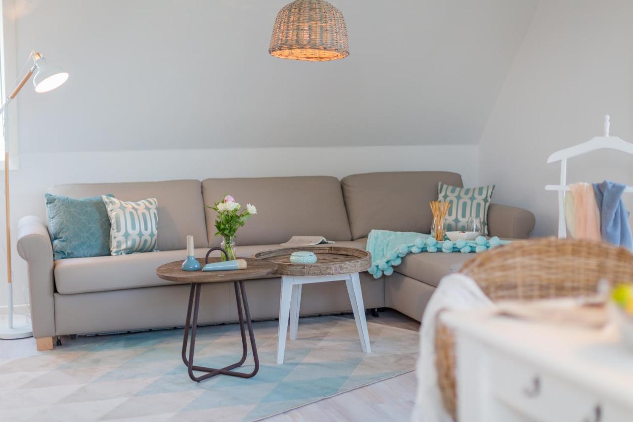 Ferienwohnungen Haus Am Strand Zingst Luaran gambar