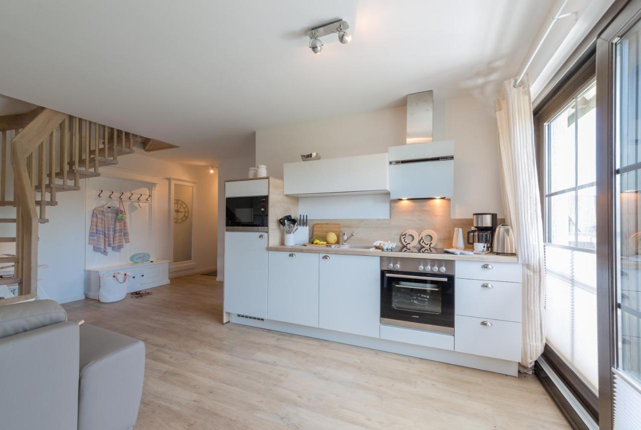 Ferienwohnungen Haus Am Strand Zingst Luaran gambar